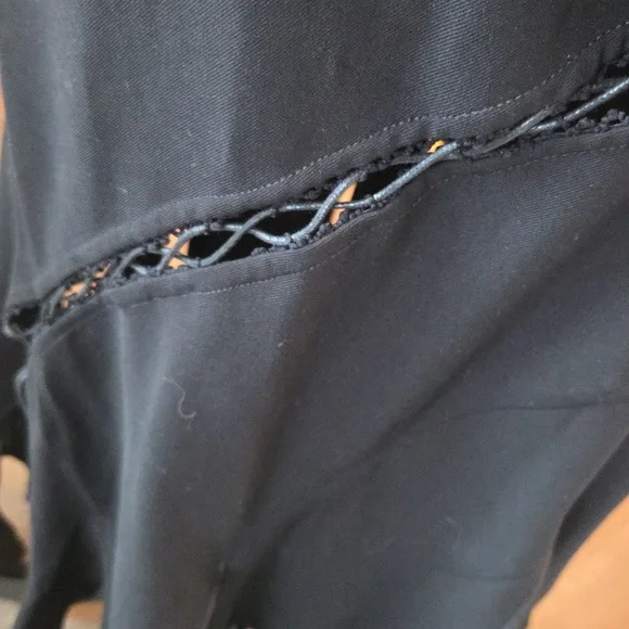 Punk Rave Midi Ruffle Skirt - Picture 4 of 8